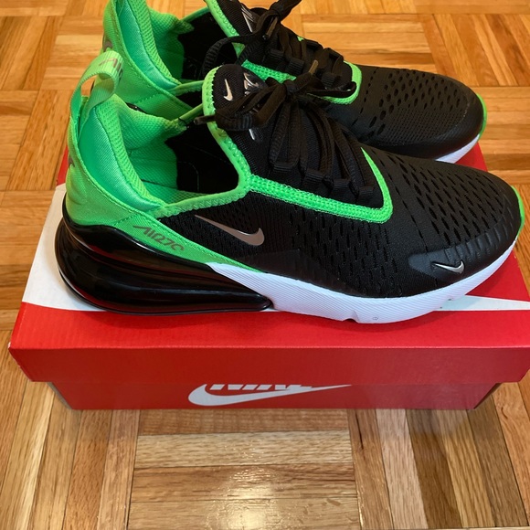 Nike Other - Nike Air Max 270 black and green - Size 6Y/ Women’s 7.5